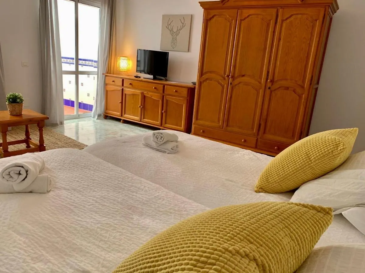 Apartamentos Alan Nerja 0*,  Spain