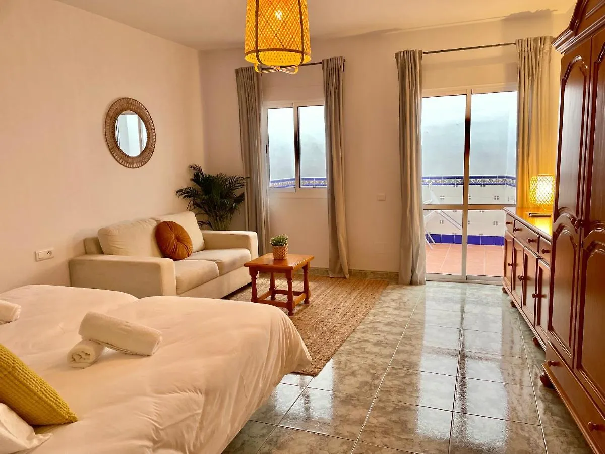 Apartamentos Alan Nerja Spain